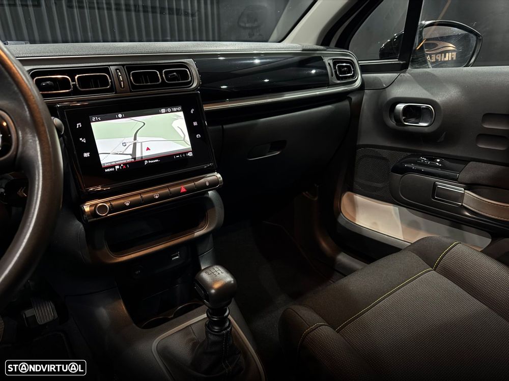 Citroën C3 1.2 PureTech Shine - 14