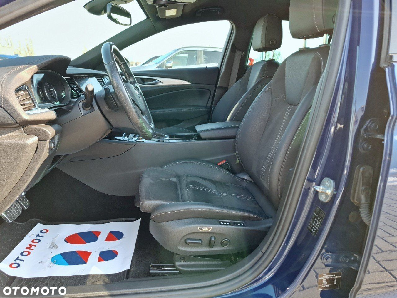 Opel Insignia 2.0 T Ultimate S&S - 11
