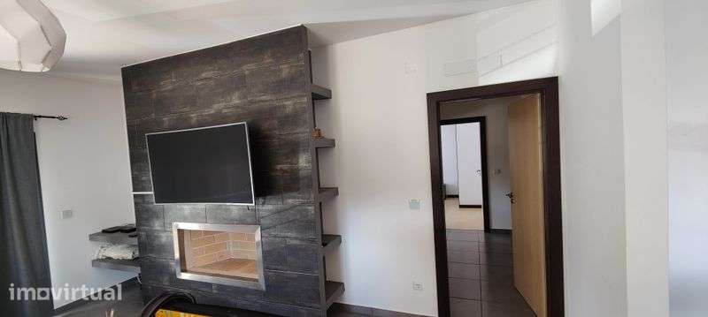Vendo t2 vila da chamusca - Grande imagem: 4/7