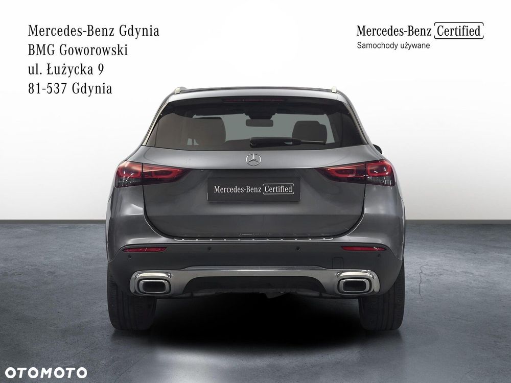 Mercedes-Benz GLA - 5