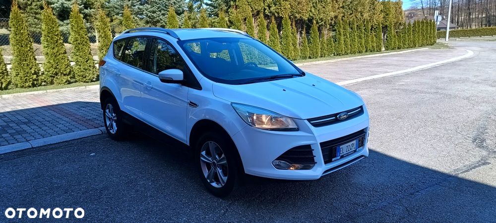 Ford Kuga 2.0 TDCi 2x4 Titanium - 9