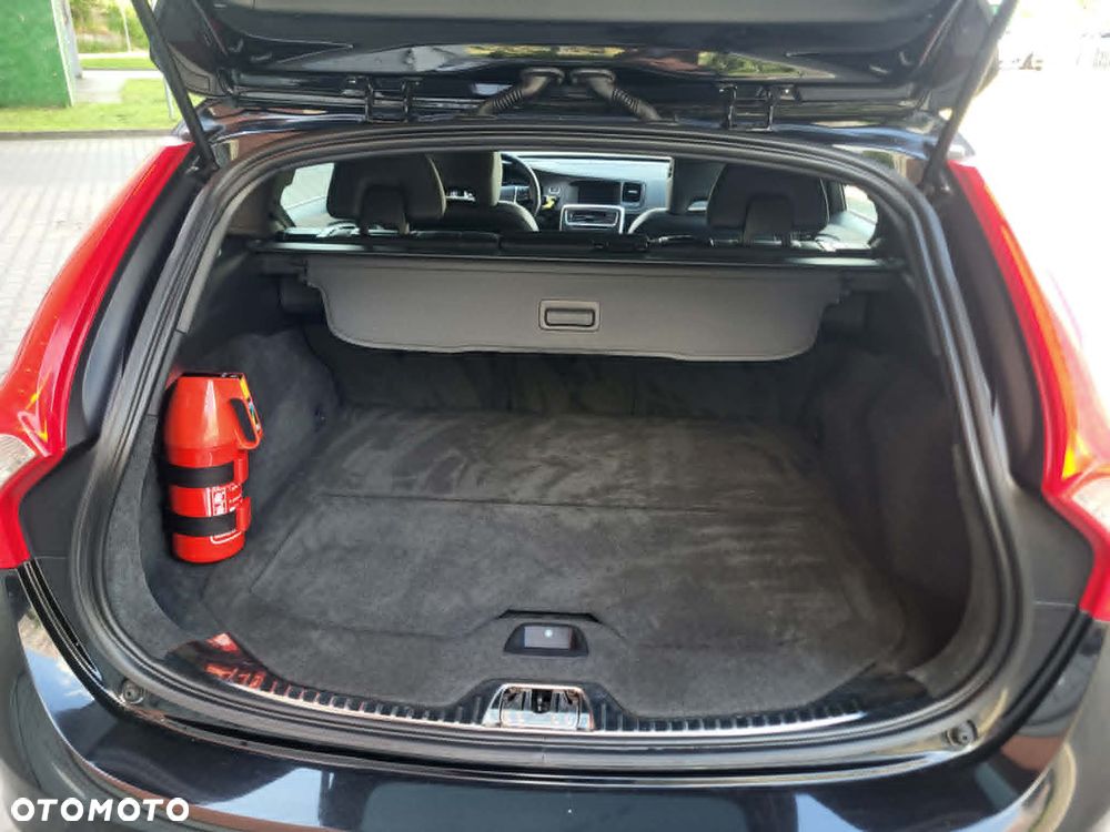 Volvo V60 D4 Drive-E Summum - 11