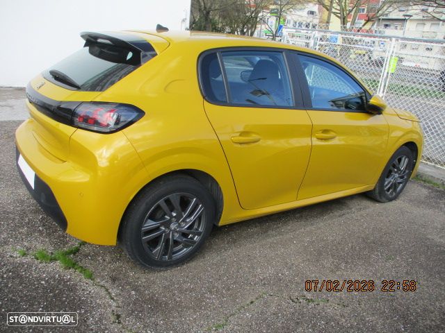 Peugeot 208 1.2 PureTech Active Pack - 2