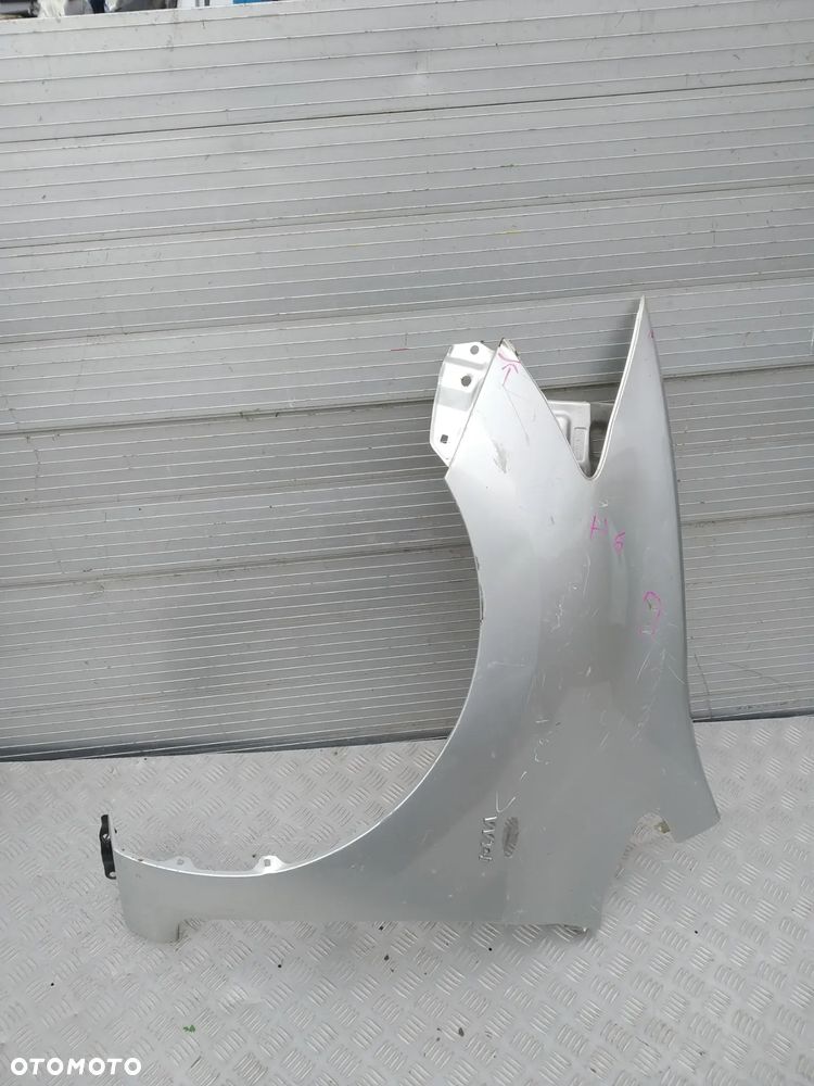 E640/F626/H6/H141/H499 LEWY BŁOTNIK TOYOTA AURIS 2006-10 - 5