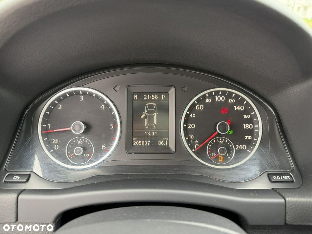 Volkswagen Tiguan - 26