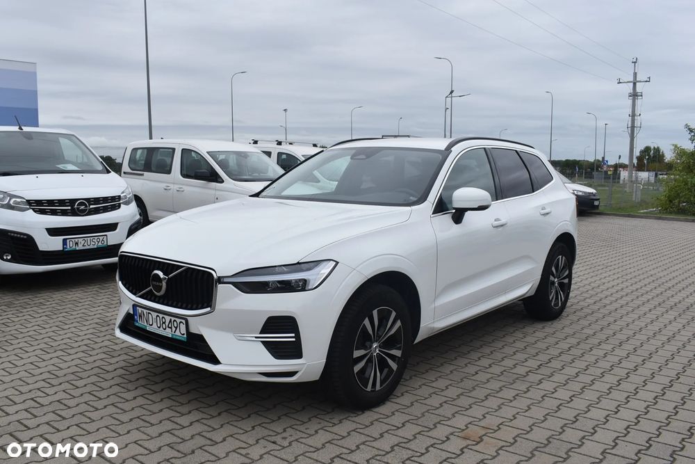 Volvo XC 60 B4 B Momentum Pro - 3