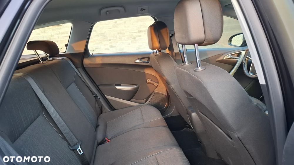 Opel Astra 1.6 Turbo Edition Sport - 31