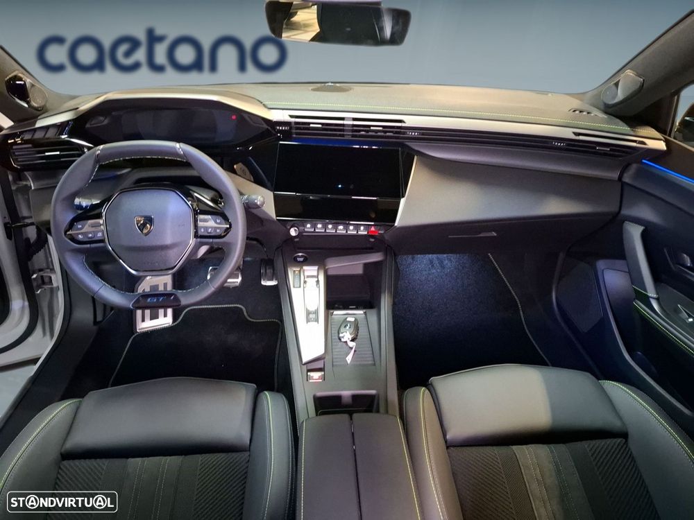 Peugeot E-408 58 kWh GT - 12