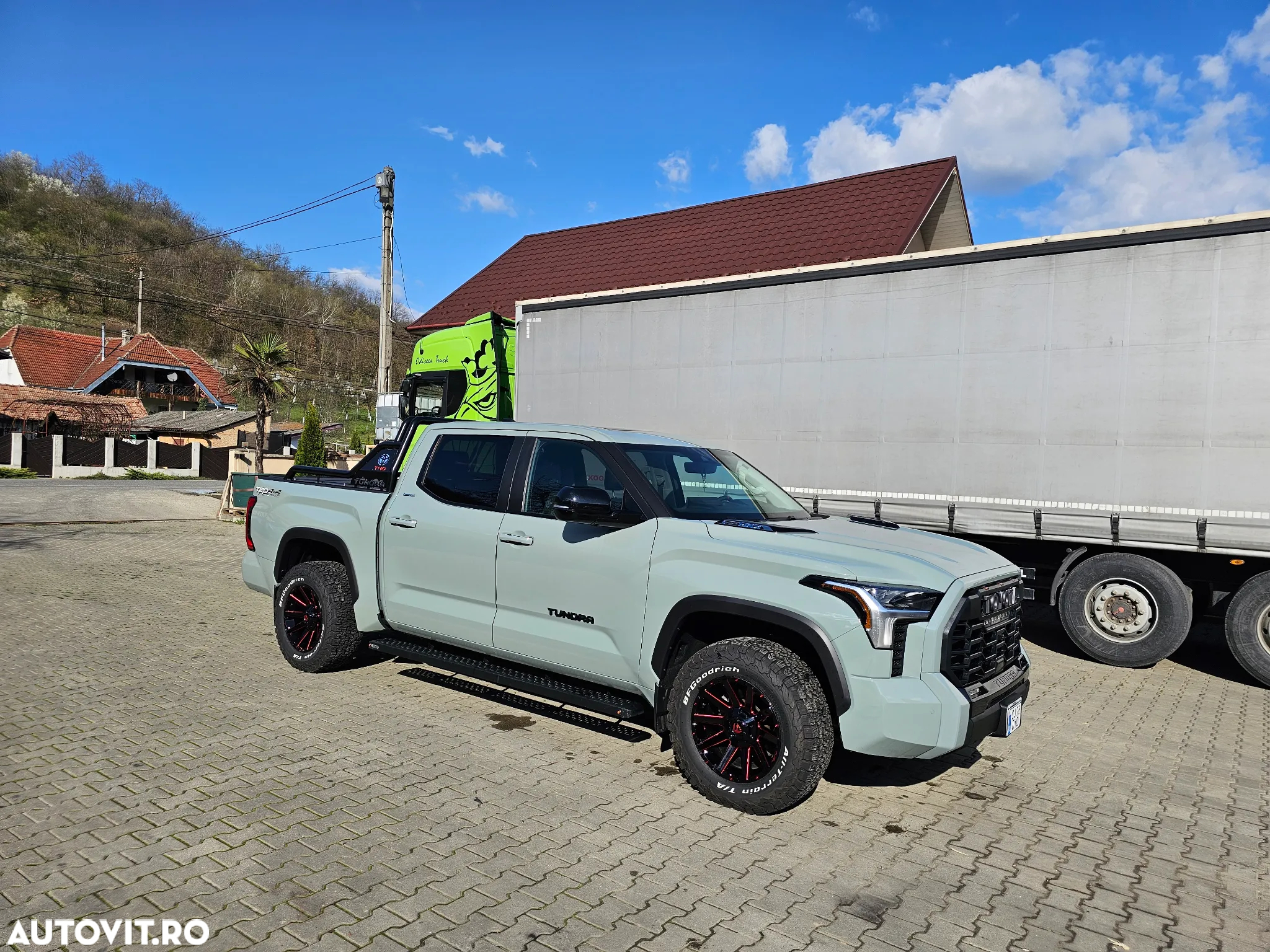Toyota Tundra - 10