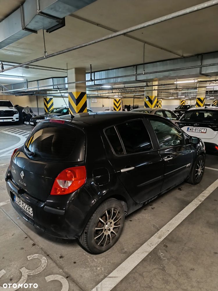 Renault Clio 1.5 dCi Extreme - 4