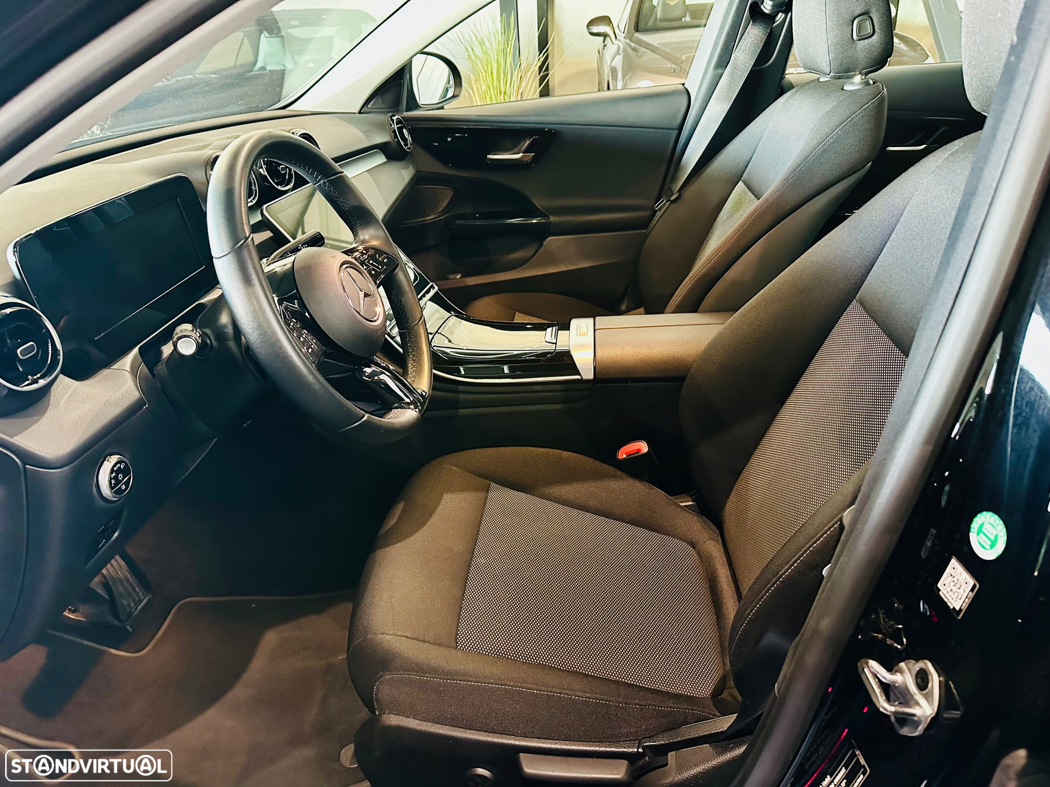 Mercedes-Benz C 220 d Avantgarde - 13