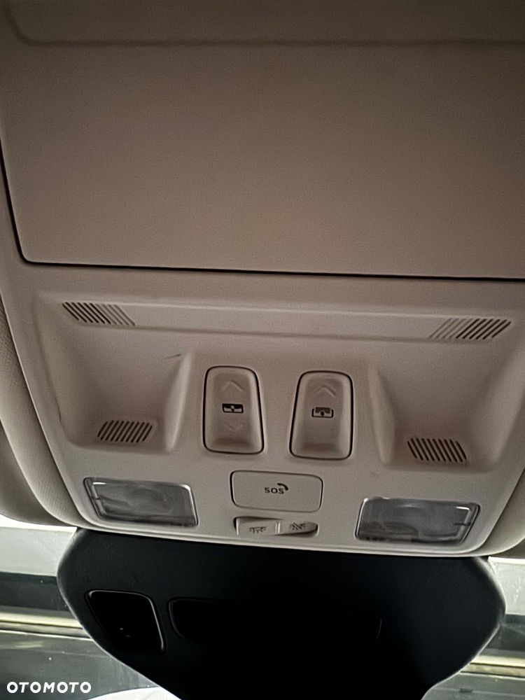 Ford Kuga 2.5P PHEV FWD Vignale - 12