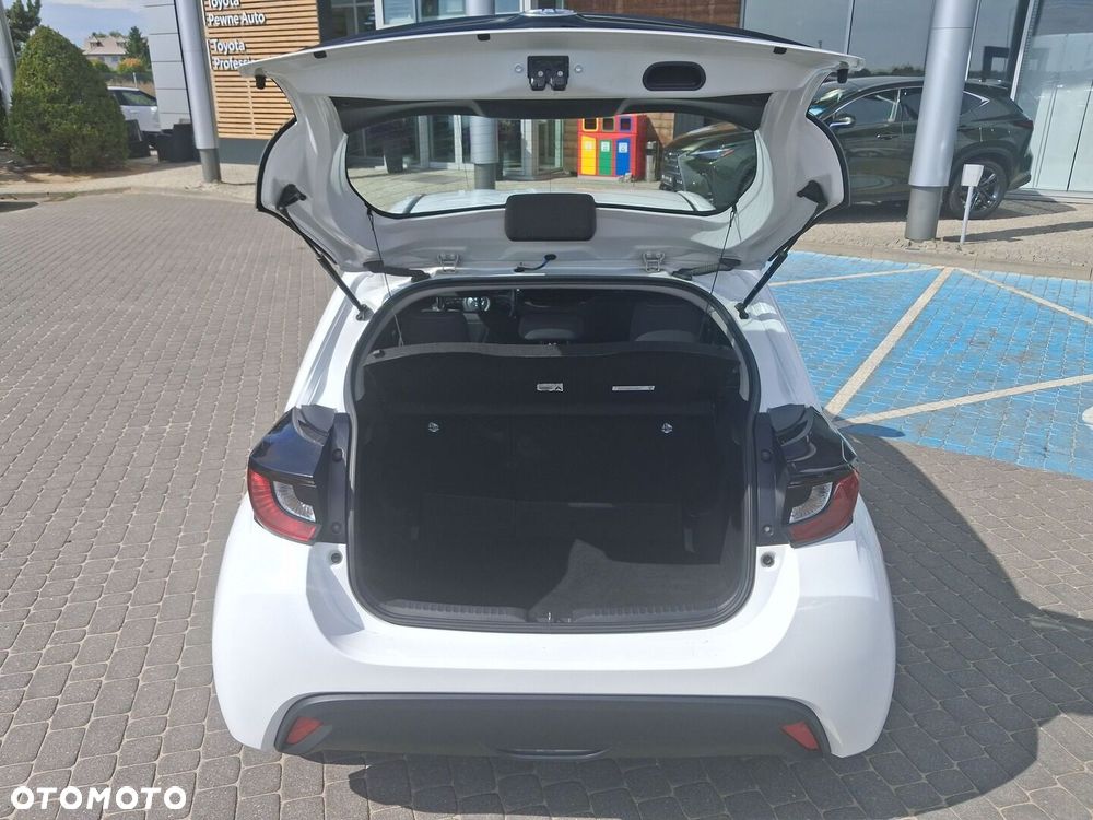 Toyota Yaris - 14
