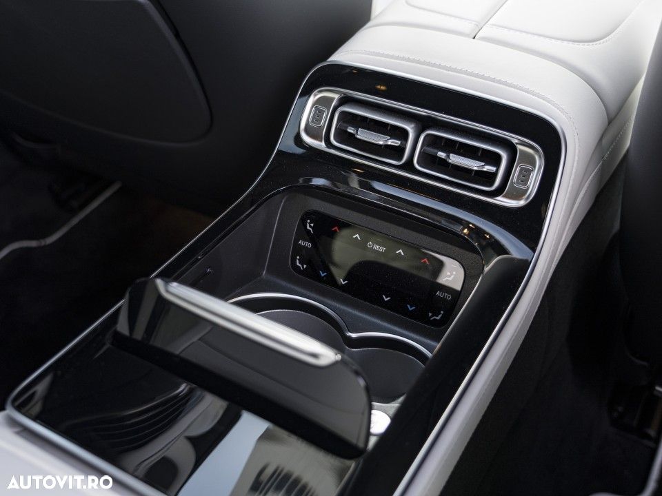 Mercedes-Benz S - 25