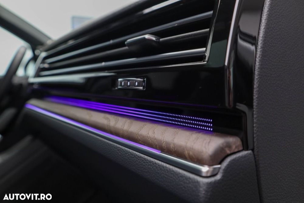 Volkswagen Touareg - 27