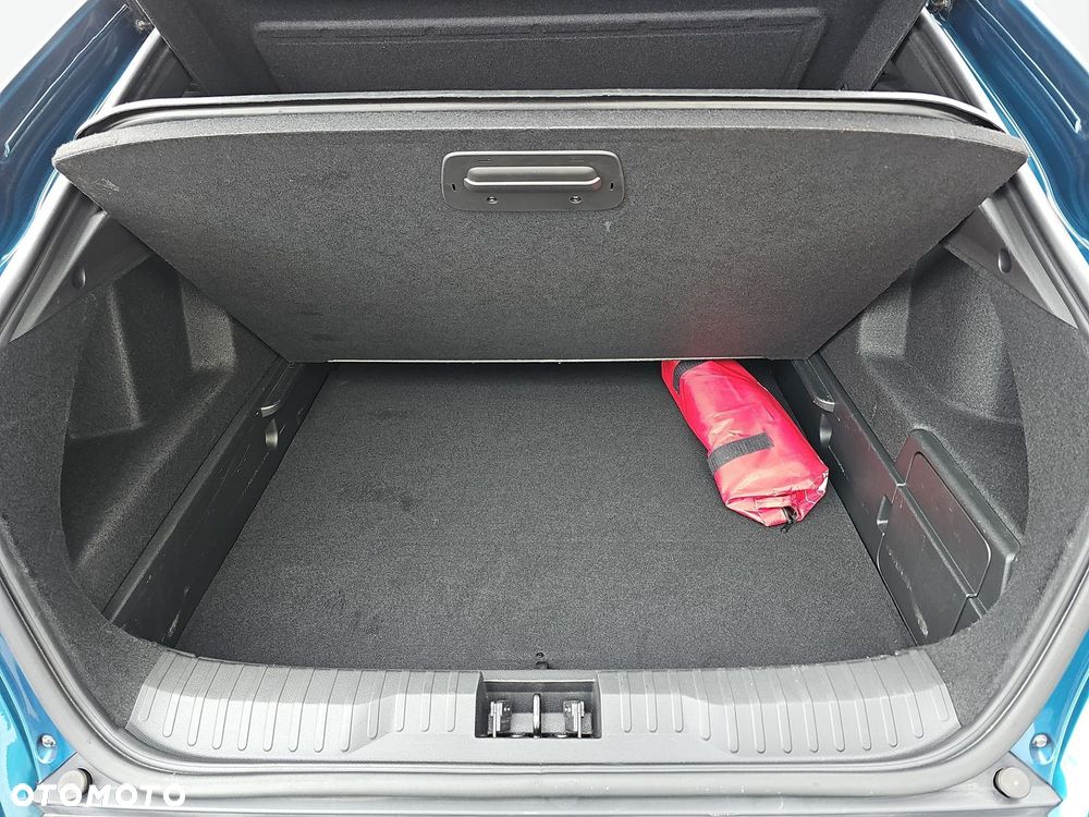 Renault Arkana 1.6 E-TECH R.S Line MMT - 16