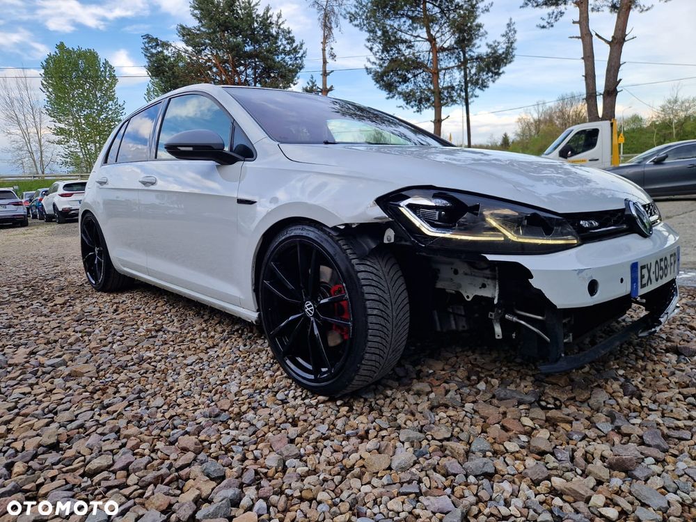 Volkswagen Golf - 7