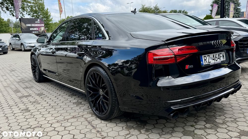 Audi A8 4.0 TFSI L Quattro - 4