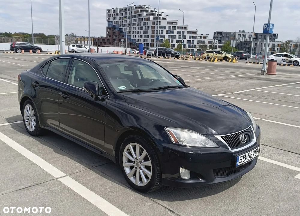 Lexus Is 2009 photo 3