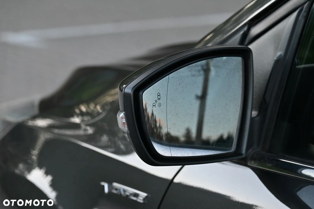 Ford Kuga 2.0 TDCi 4x4 Vignale - 38