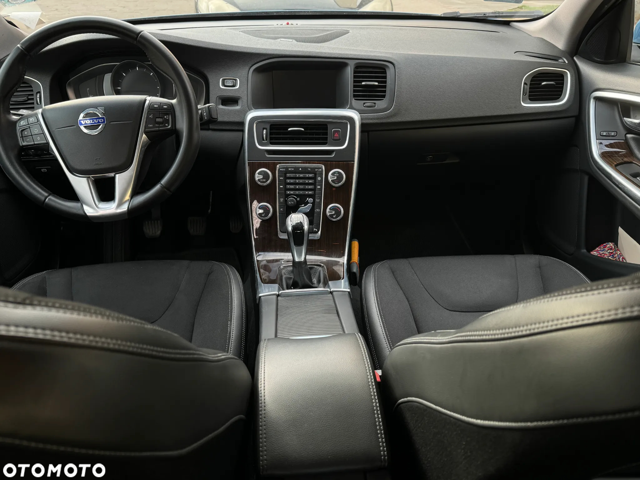 Volvo S60 D4 Drive-E Momentum - 13