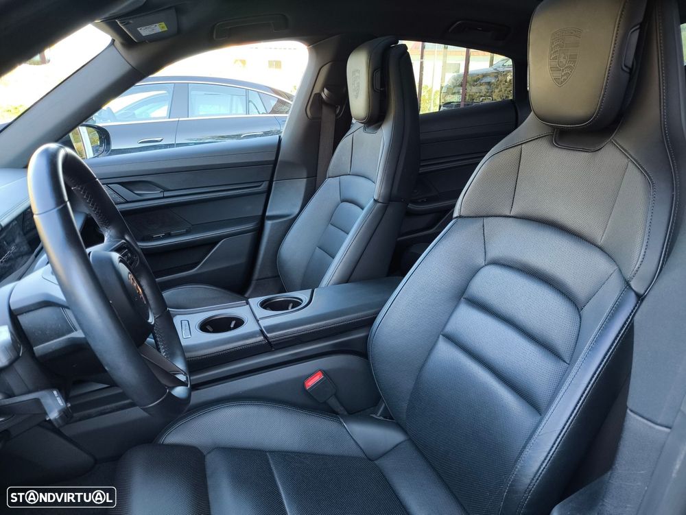 Porsche Taycan 4S - 5