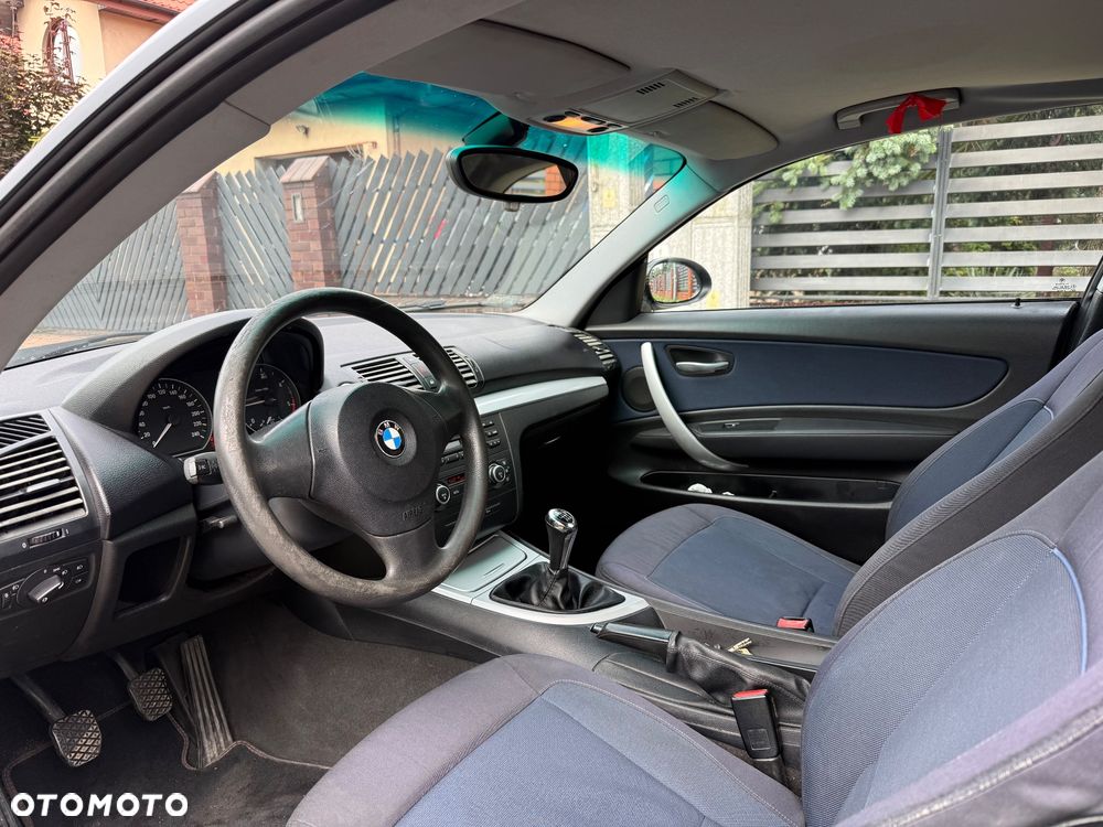 BMW Seria 1 118d - 5