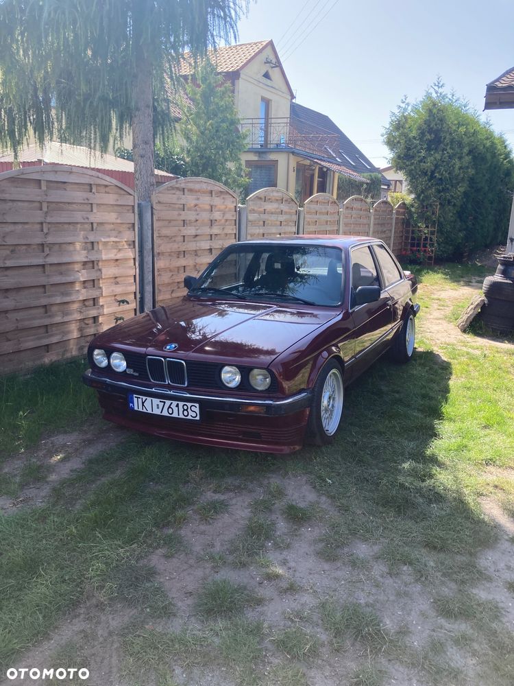 BMW Seria 3 325i - 4