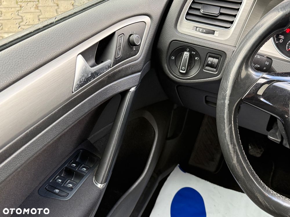 Volkswagen Golf 1.6 TDI BlueMot Comfortline - 8