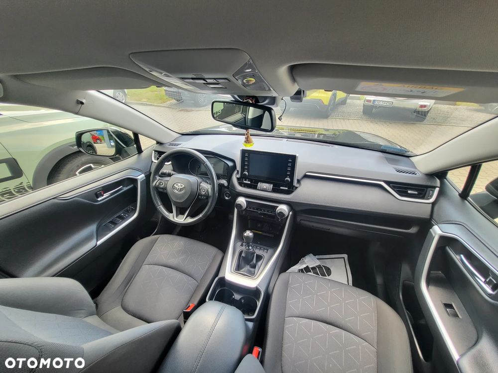 Toyota RAV4 2.0 Comfort 4x2 - 2