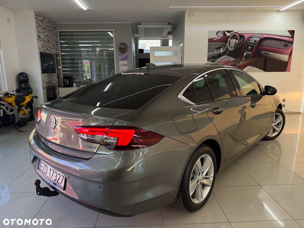 Opel Insignia 1.5 T Exclusive S&S - 21