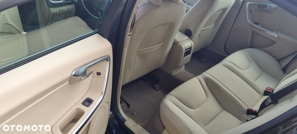 Volvo S60 - 8