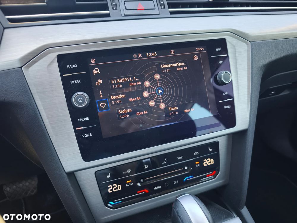 Volkswagen Passat 1.5 TSI OPF DSG Conceptline - 17