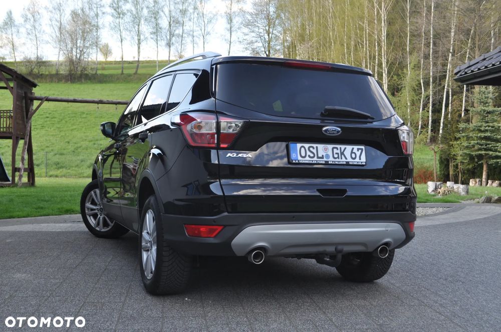 Ford Kuga 2.0 TDCi 4x2 Titanium - 4