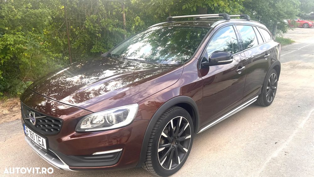 Volvo V60 D4 AWD Summum - 1