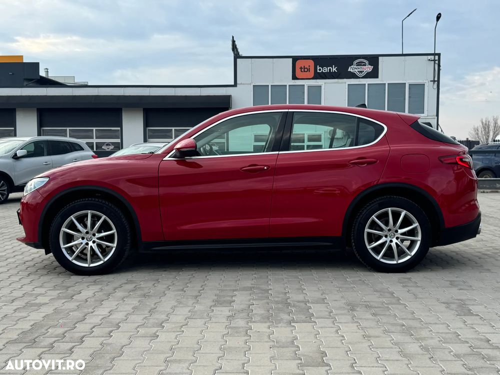 Alfa Romeo Stelvio 2.2 16V AT8 Q4 Lusso Ti - 4