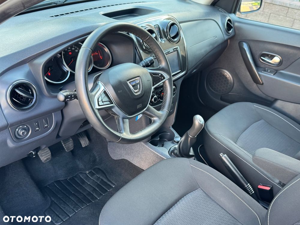 Dacia Sandero TCe 90 Laureate - 12