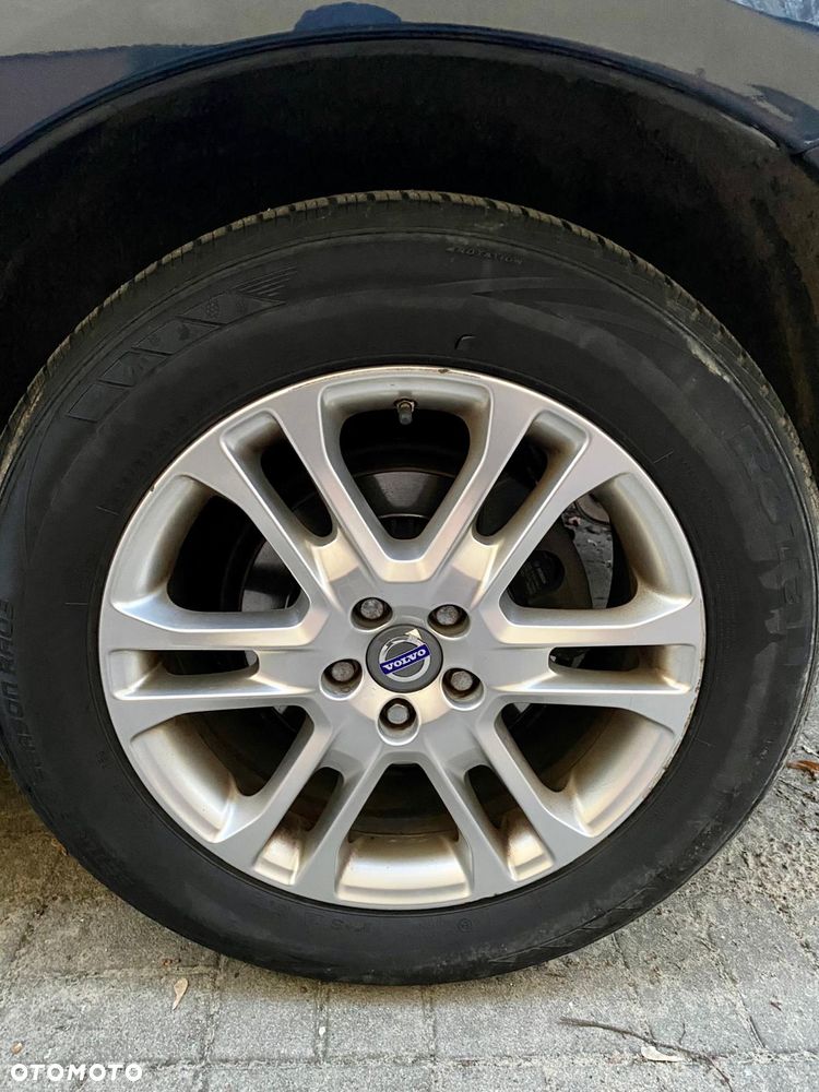 Volvo XC 60 T5 Geartronic Momentum - 28