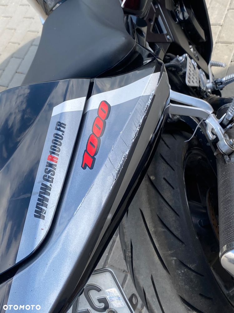 Suzuki GSX-R - 6