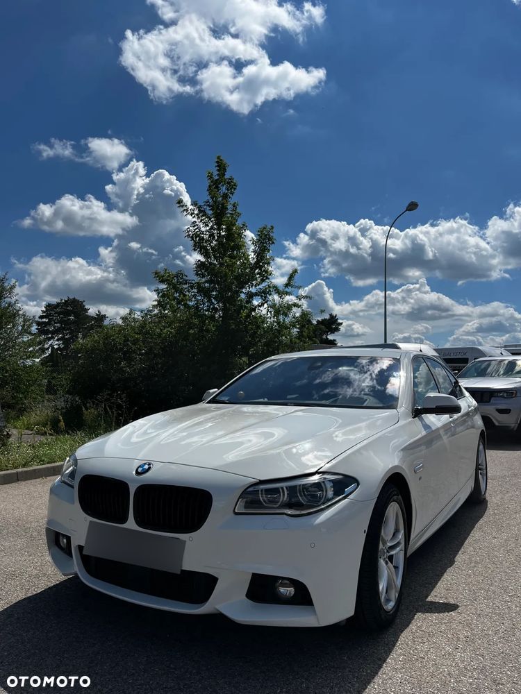 BMW Seria 5 520d xDrive - 1