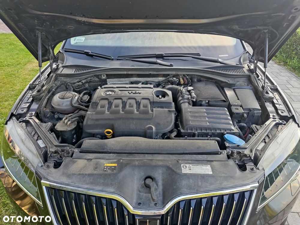 Skoda Superb 2.0 TDI L&K - 18