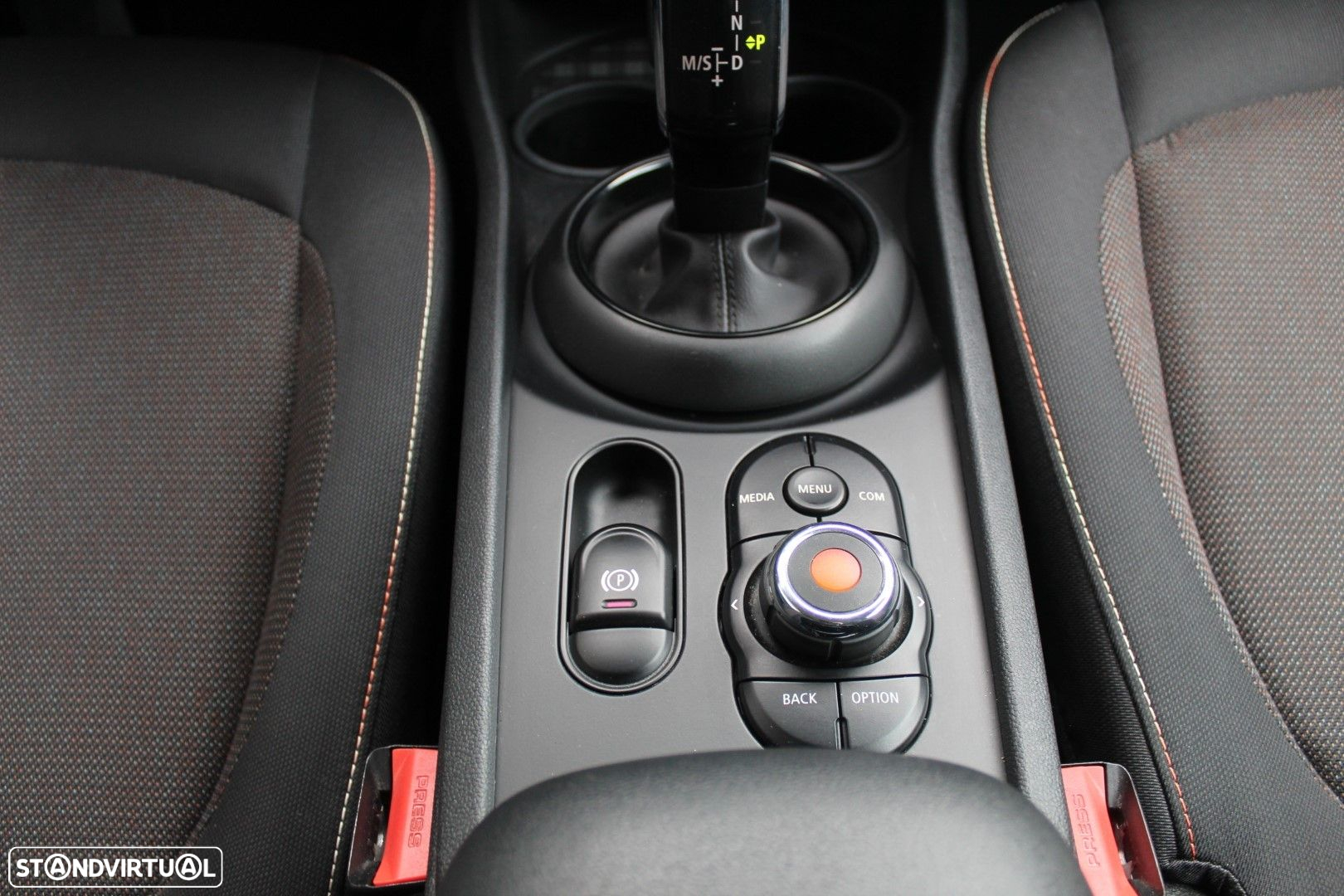 MINI Clubman One D Auto - 27