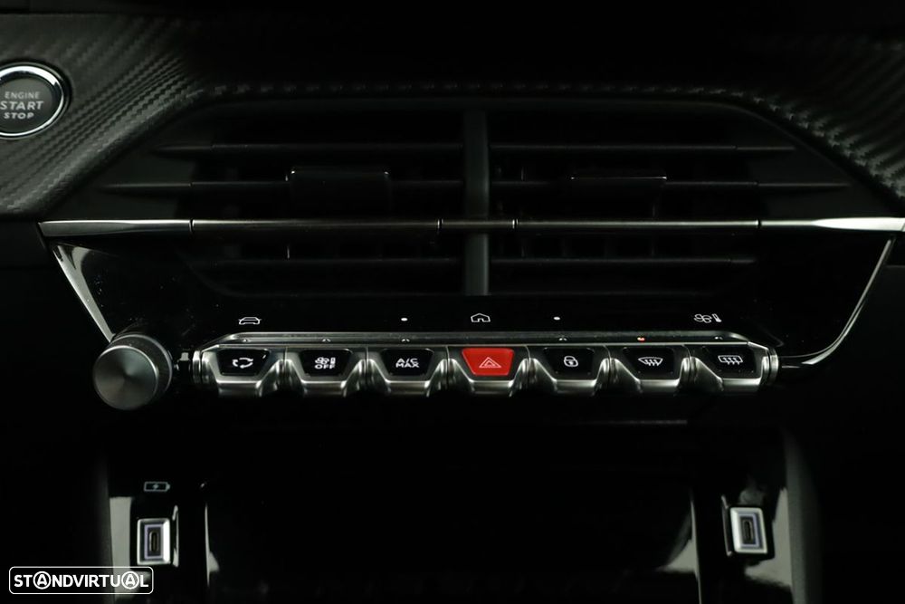 Peugeot e-2008 54 kWh Allure - 13