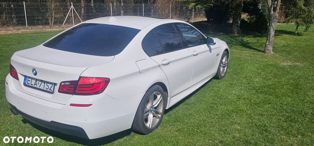 BMW Seria 5 525d xDrive Luxury Line - 9