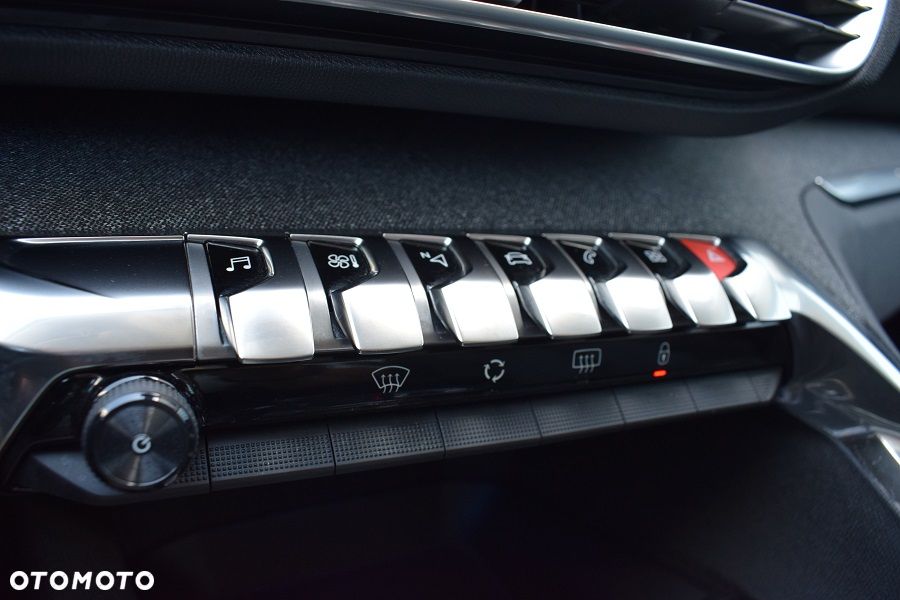 Peugeot 3008 BlueHDi 120 EAT6 Stop & Start Active - 20
