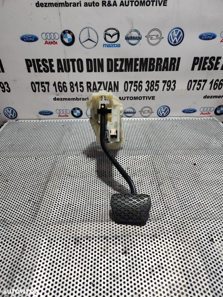 Pedala Frana Cutie Automata Bmw Seria 4 F32 F33 F36 Volan Stanga Motor N47D20D Dezmembrez Bmw Seria - 1