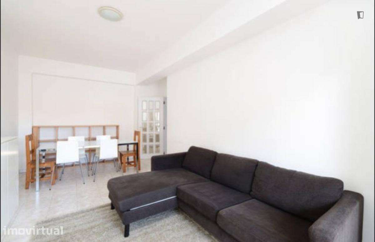Apartamento com 3 quartos - localizado em Massarelos Porto - Grande imagem: 4/16