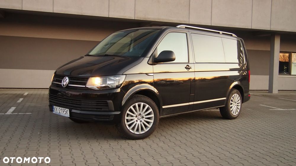 Volkswagen Multivan 2.0 TDI L1 Trendline 4Motion DSG - 17
