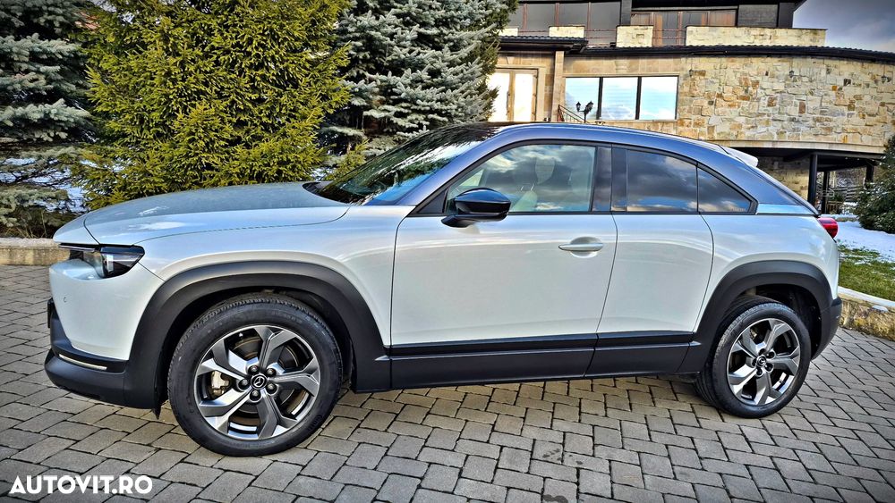 Mazda MX-3 ver-e--skyactiv-exclusive--line - 11