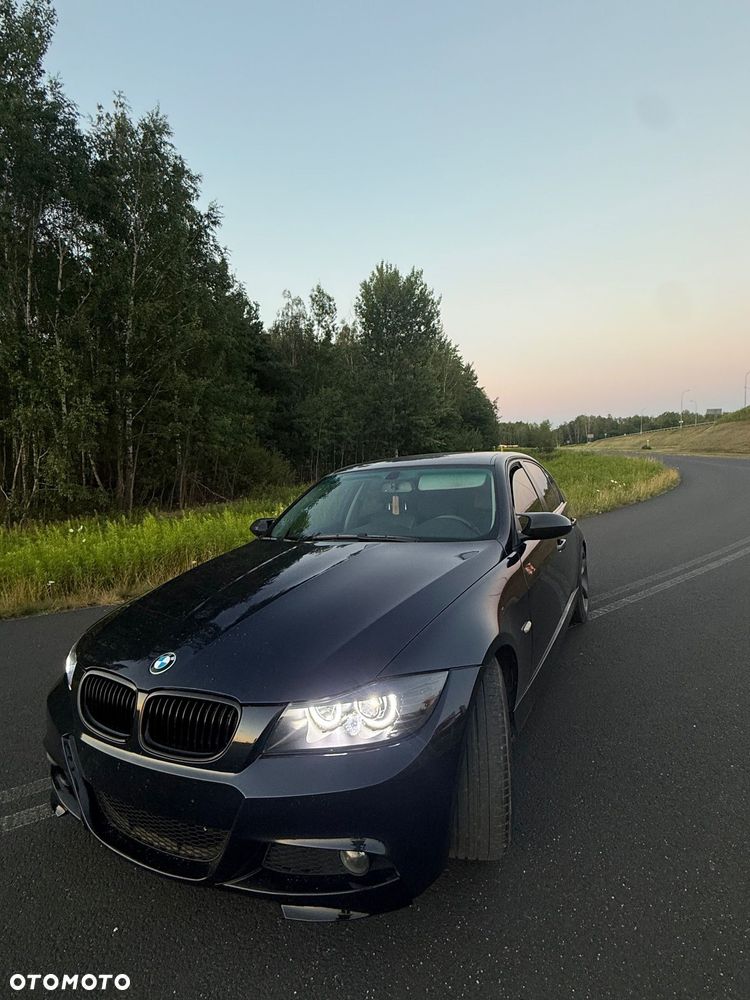 BMW Seria 3 330i - 8